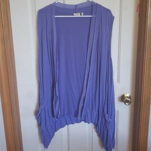 Sleeveless tunic
